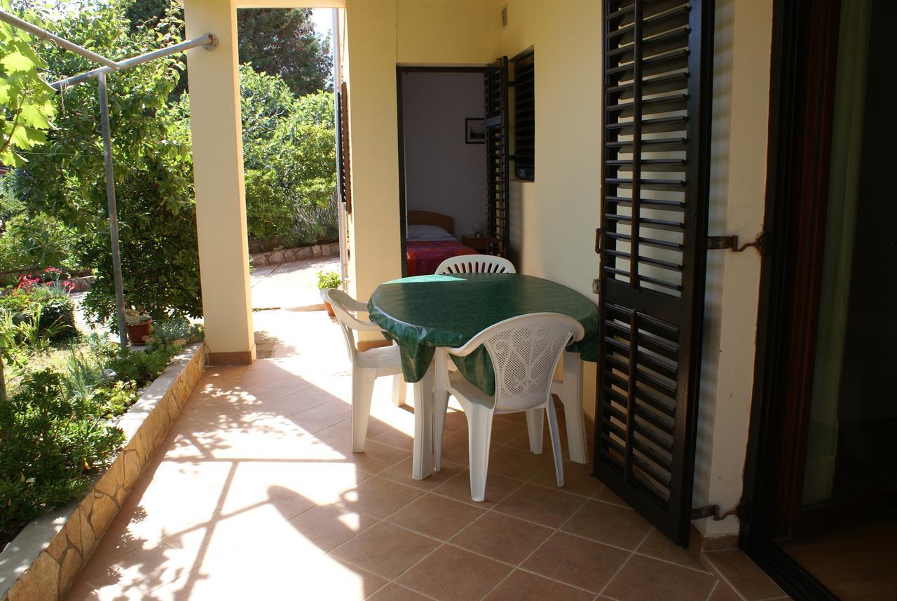 Apartment Ana M Krk Town Exterior photo