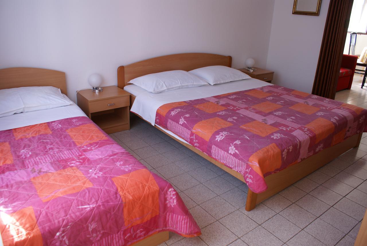 Apartment Ana M Krk Town Exterior photo
