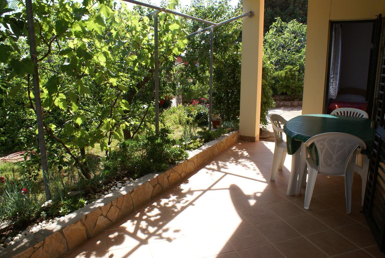Apartment Ana M Krk Town Exterior photo